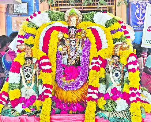 కల్యాణం.. వైభోగం... 