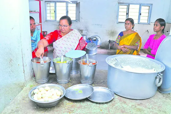 రుచికరమైన భోజనం అందించండి 