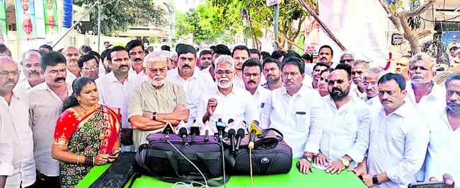 చంద్రబాబు, లోకేష్‌ డైరెక్షన్‌లోనే అంబటిపై దాడి 