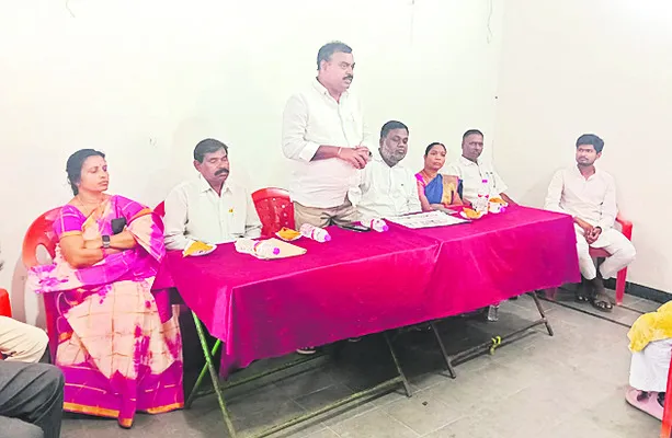 ఉద్యోగుల సమస్యలు పరిష్కరిస్తాం: టీఎన్జీఓ
