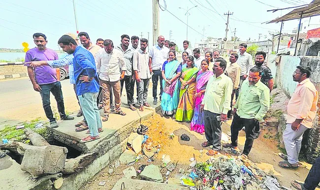 ఆదర్శ మున్సిపాలిటీగా తీర్చిదిద్దుతా