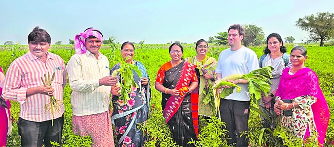 ప్రకృతి వ్యవసాయానికి విదేశీ ప్రశంసలు 