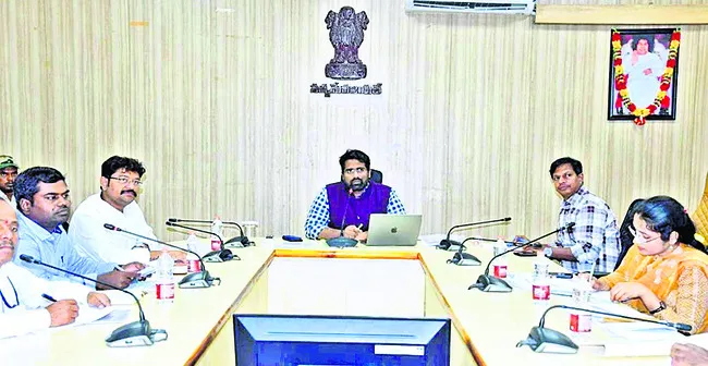 15 వరకూ రేషన్‌ ఇవ్వాల్సిందే 