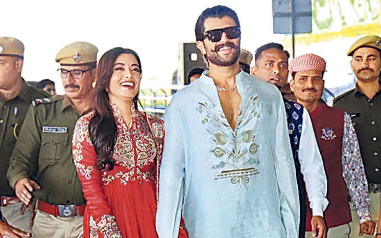 విరోష్‌... ఓ రికార్డ్‌