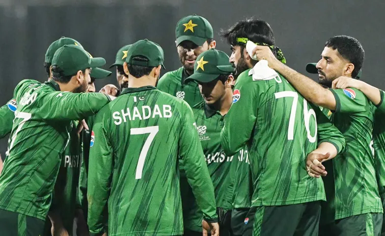 పాకిస్తాన్‌ కెప్టెన్‌ సల్మాన్‌ ఆఘాపై వేటు!