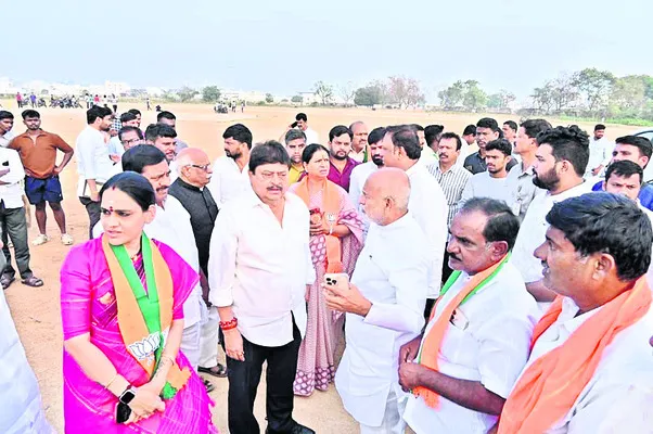 బీజేపీ అభ్యర్థుల గెలుపే లక్ష్యంగా పనిచేయాలి 