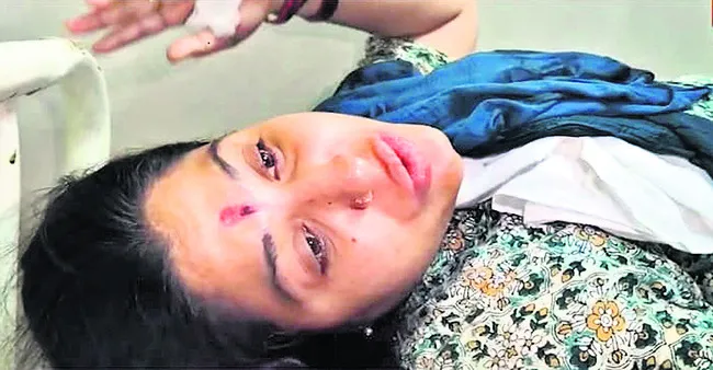 నంద్యాల టూటౌన్‌ సీఐ ఓవరాక్షన్‌ 