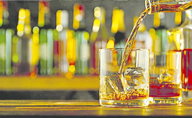 పవన్‌ కార్యాలయం ప్రకటనతో బట్టబయలైన లిక్కర్‌ దందా