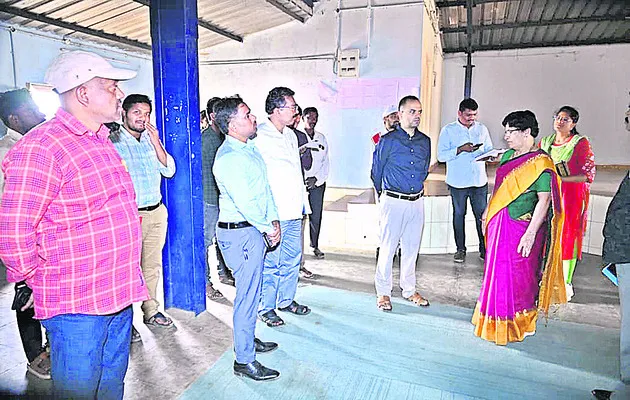 ఇబ్బందులు తలెత్తకుండా ఎన్నికల నిర్వహణ