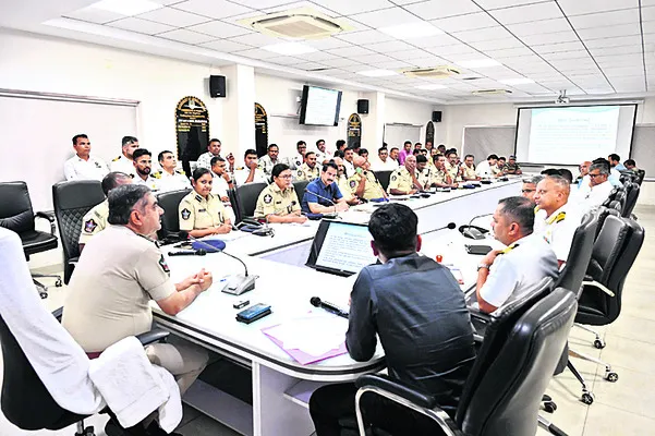 ఐఎఫ్‌ఆర్‌, మిలాన్‌, ఐయాన్స్‌ నిర్వహణపై సమీక్ష