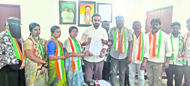 ఎల్లారెడ్డిని ఆదర్శంగా తీర్చిదిద్దుతా