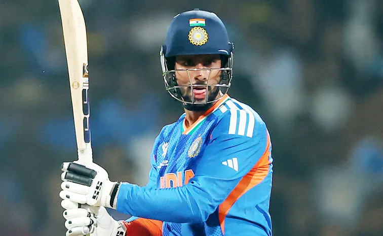 ఇషాన్‌, తిలక్‌ వర్మ విధ్వంసం.. టీమిండియా భారీ స్కోరు