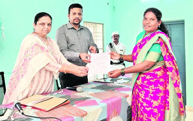 బుట్టాయగూడెం ఎంపీపీగా తెల్లం రమణ 
