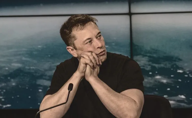 డబ్బుతో ఆనందం కొనలేము: మస్క్ ట్వీట్