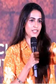 Niharika konidela Comments about Producer in Pre Release Event 5
