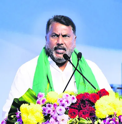 పేదల అభ్యున్నతికి కాంగ్రెస్‌ కృషి
