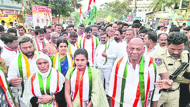 అల.. ప్రచార పురంలో..