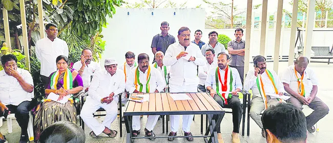 రెబల్స్‌పై చర్యలు తప్పవు 