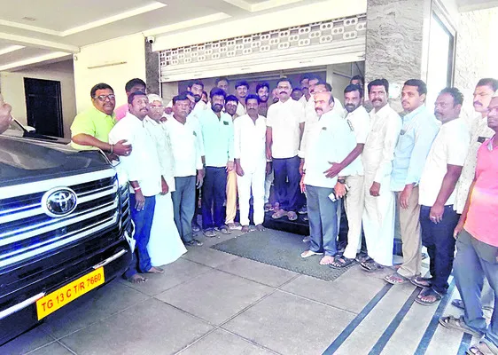 ద్రోహానికి ప్రతిరూపం చంద్రబాబు 