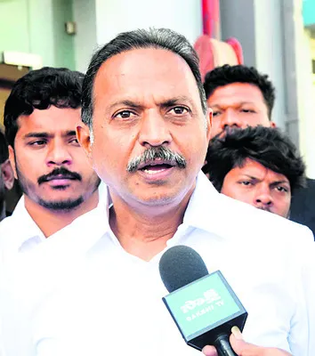 సీమ ప్రజల్లో ఆందోళన 
