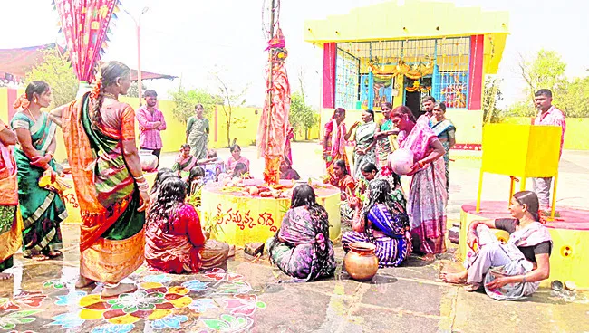 ఘనంగా పగిడిద్దరాజు జాతర