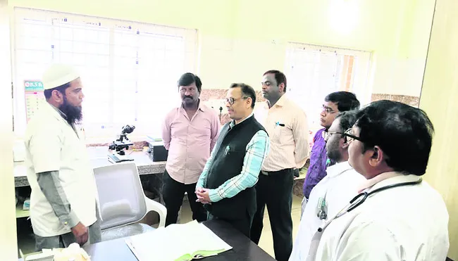 కనగల్‌ పీహెచ్‌సీని ఆదర్శంగా తీసుకోవాలి