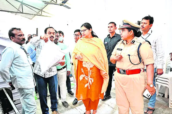 బ్యాలెట్‌ ముద్రణ గడువులోపు పూర్తిచేయాలి