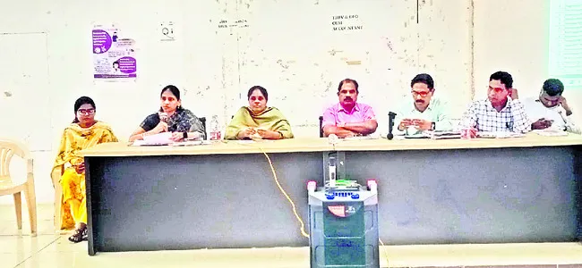 సేవలను ఆన్‌లైన్‌లో నమోదు చేయాలి