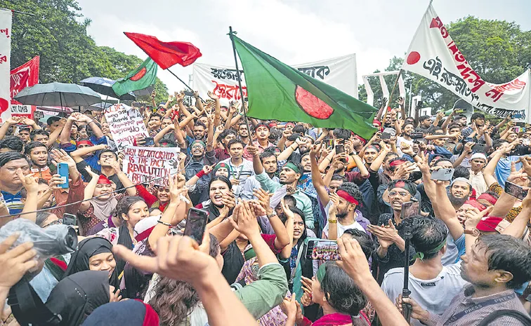 దారీ తెన్నూ లేని జెన్‌–జీ తుపాను