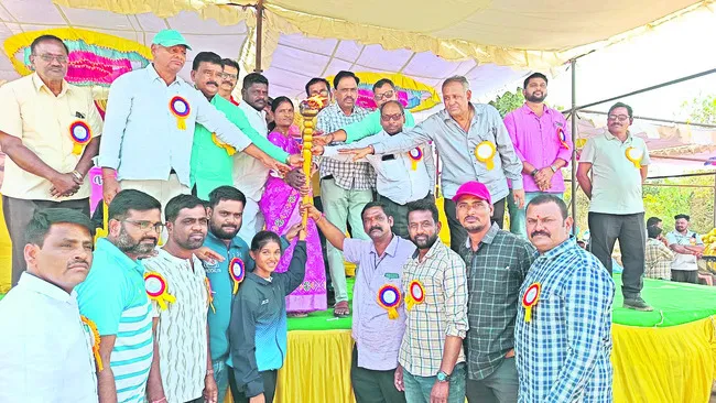 రాష్ట్రస్థాయి సబ్‌జూనియర్‌ వాలీబాల్‌ పోటీలు ప్రారంభం 