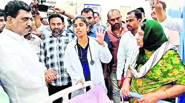 పని ఒత్తిడితోనే హెచ్‌ఎం ఆత్మహత్యాయత్నం  