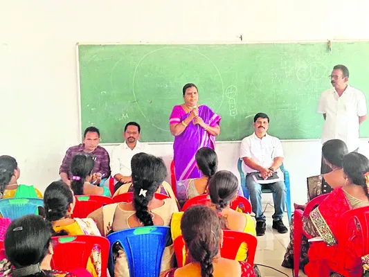 అవగాహనతో విధులు నిర్వహించాలి