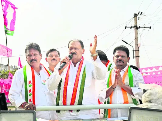 అభివృద్ధి అంటే పారిపోవడమా 