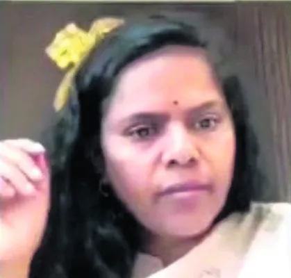 వెళ్లిపోండి