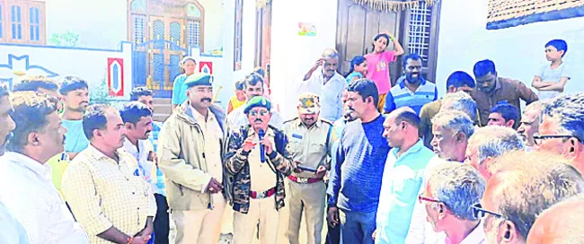 వన్యప్రాణుల దాడులు.. అందని పరిహారం