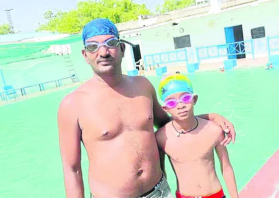 రివర్‌ క్రాసింగ్‌ పోటీలకు ఎంపిక