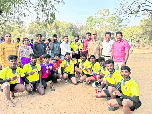 సీఎం కప్‌ పోటీల్లో ప్రతిభ 