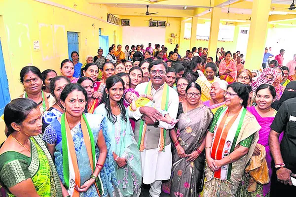 కేసీఆర్‌ ఫ్యామిలీలో ఆస్తుల పంచాయితీ