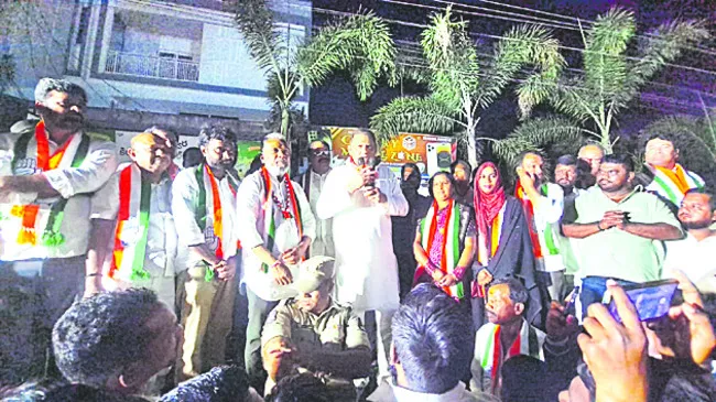 కాంగ్రెస్‌తోనే అభివృద్ధి, సంక్షేమం