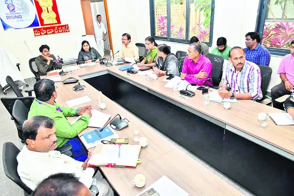 అన్ని పాఠశాలల్లో బయోమెట్రిక్‌