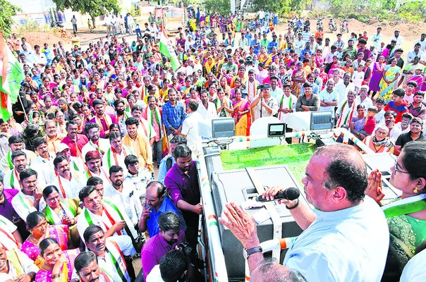 కార్పొరేషన్‌లో చరిత్రాత్మక తీర్పునివ్వాలి