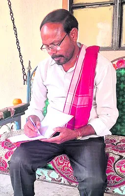 కళకు జీవితమిస్తే.. 
