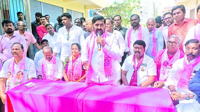 కాంగ్రెస్‌ను నమ్మితే అభివృద్ధి శూన్యం