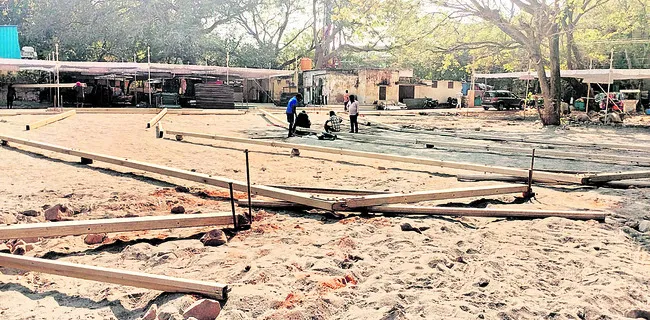 పనుల్లో నిర్లక్ష్యం