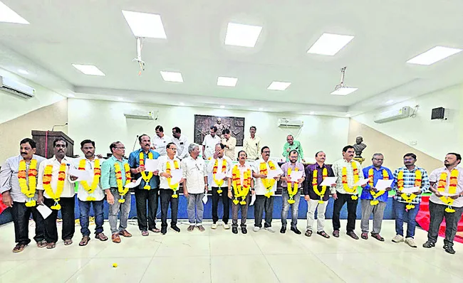 ఉద్యోగుల సంఘం నూతన కార్యవర్గం