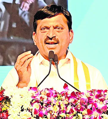 ఏప్రిల్‌లో రెండో విడుత  ఇళ్లు మంజూరు.. 
