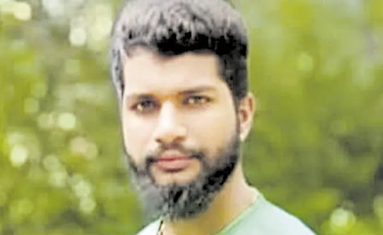 బొలెరో బోల్తా పడి ముగ్గురు కూలీల దుర్మరణం