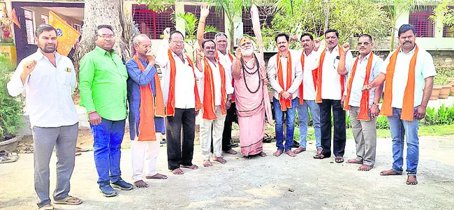 ‘హోలీ మంగళవారమే..’