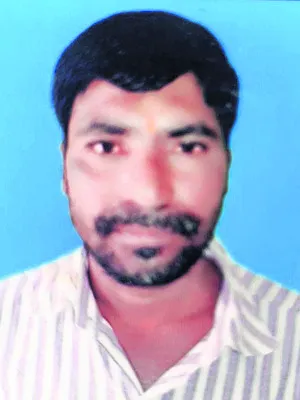 అనారోగ్యంతో రైలు కింద పడి ఒకరి ఆత్మహత్య
