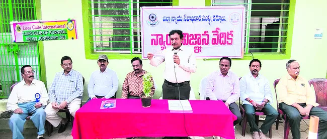 ప్రతి కార్మికుడికి ఈ–శ్రామ్‌ కార్డులు